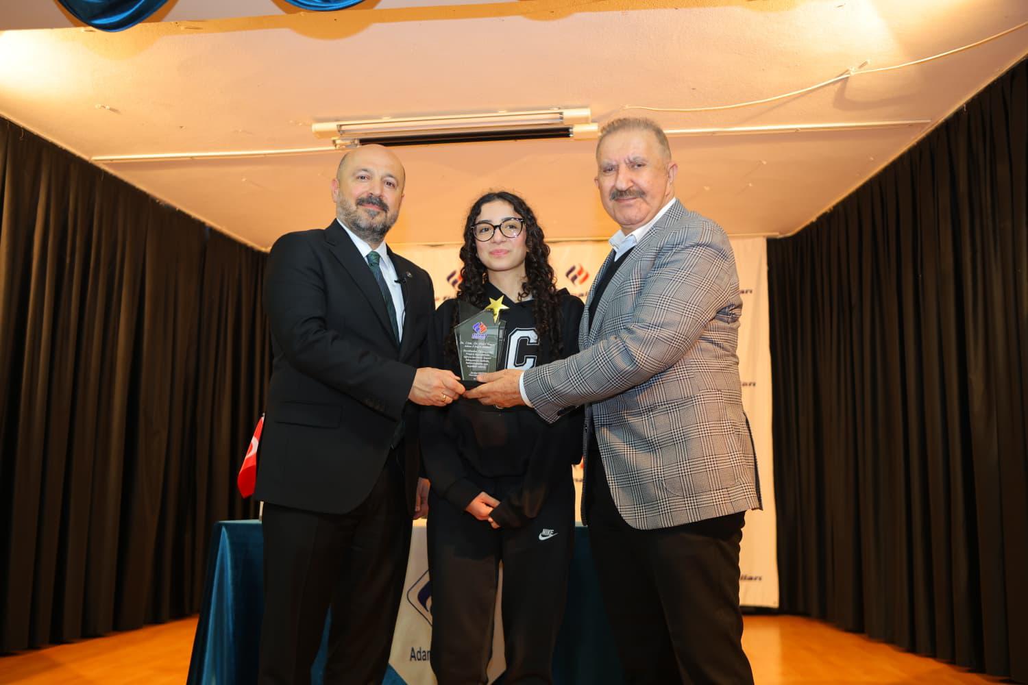 Halil Nacar öğrencilere  sağlık sektörünü anlattı