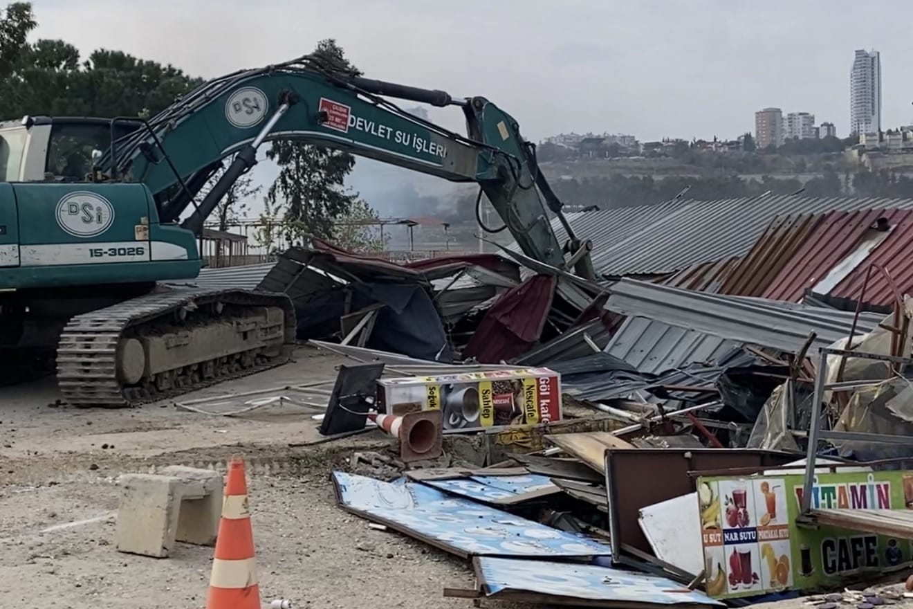 Adada Devletin Gücü Üstün Geldi