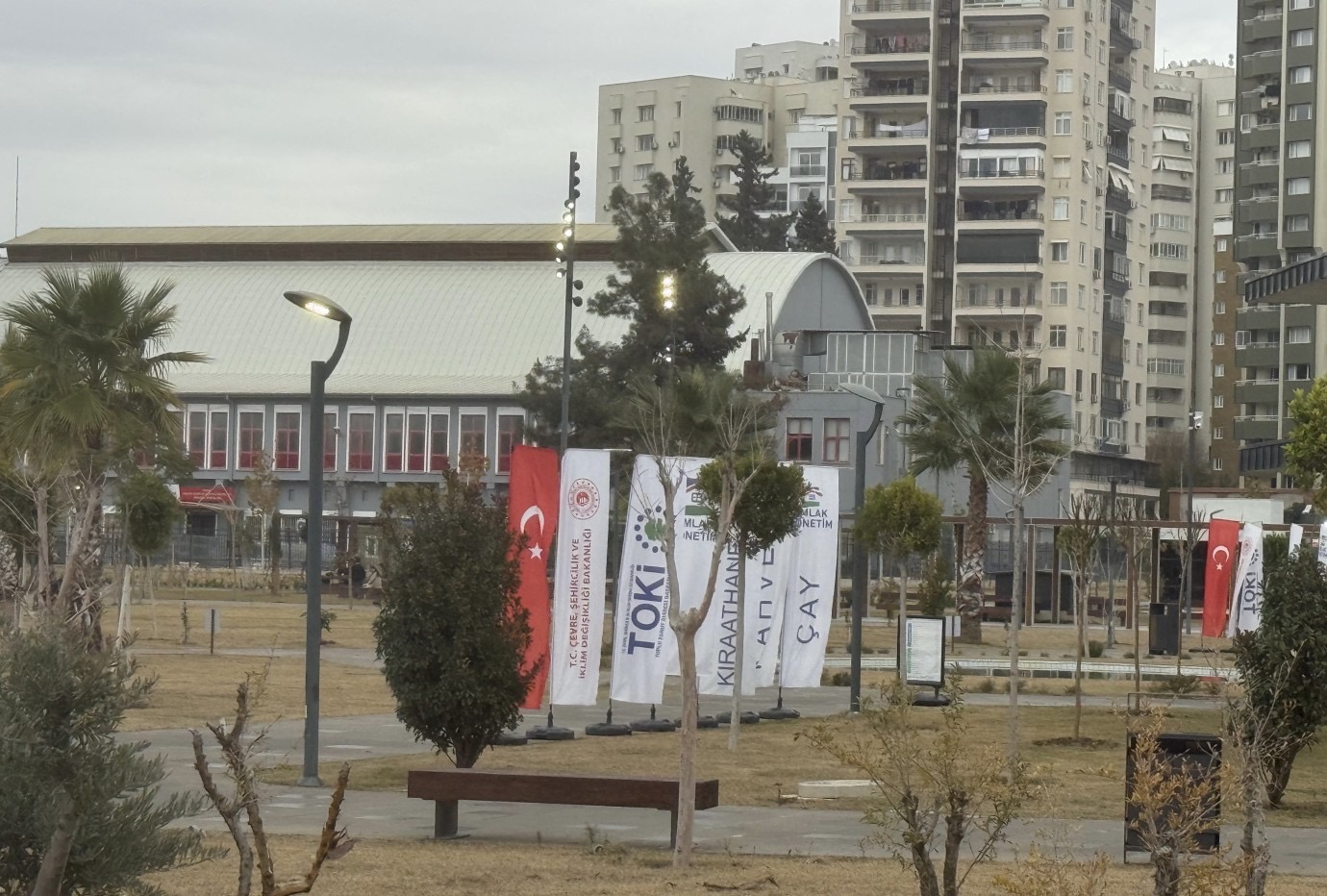 Millet Bahçesi mi Elektrik Canavarı mı?