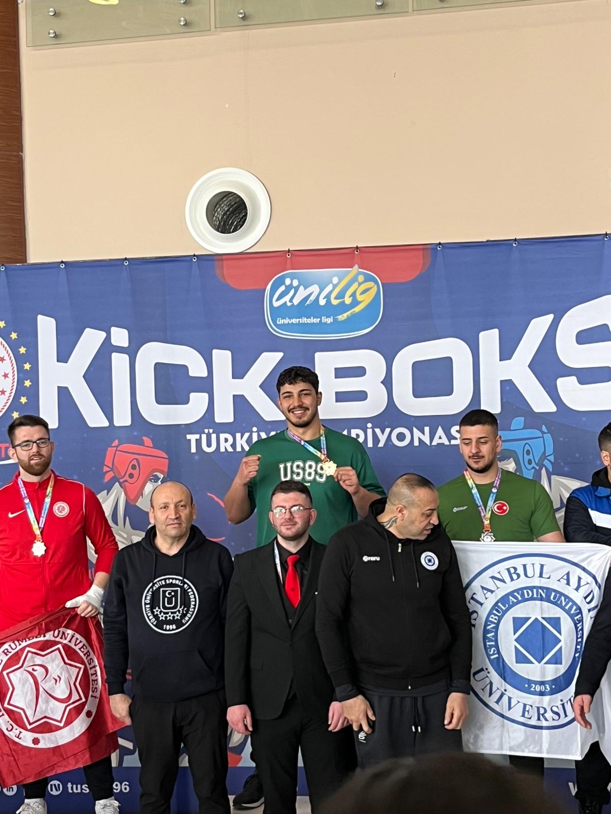 Kick Boksta Türkiye Şampiyonu Çukurova Üniversitesinden