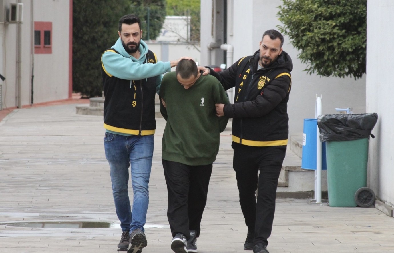 4 Bin Lira İçin Arkadaşını Öldürdü!