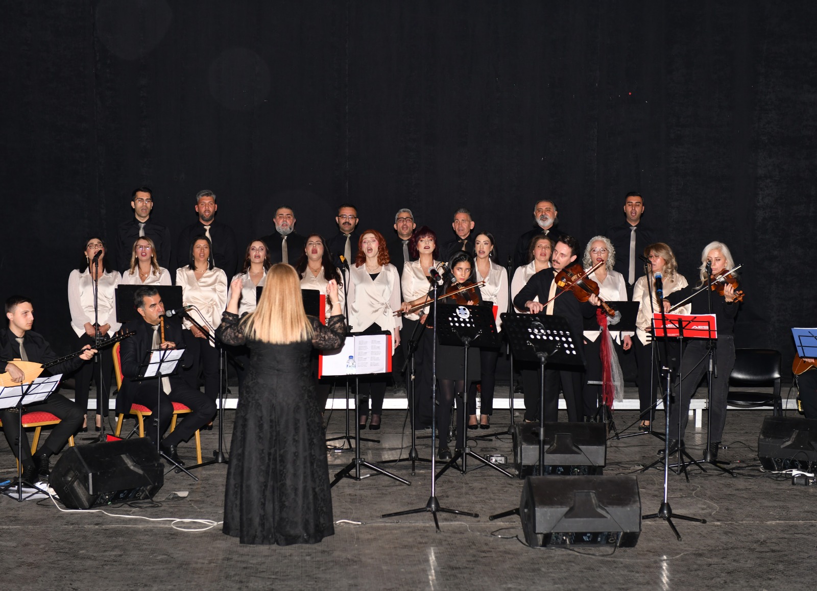 Mucize Müzik Topluluğu büyüledi!