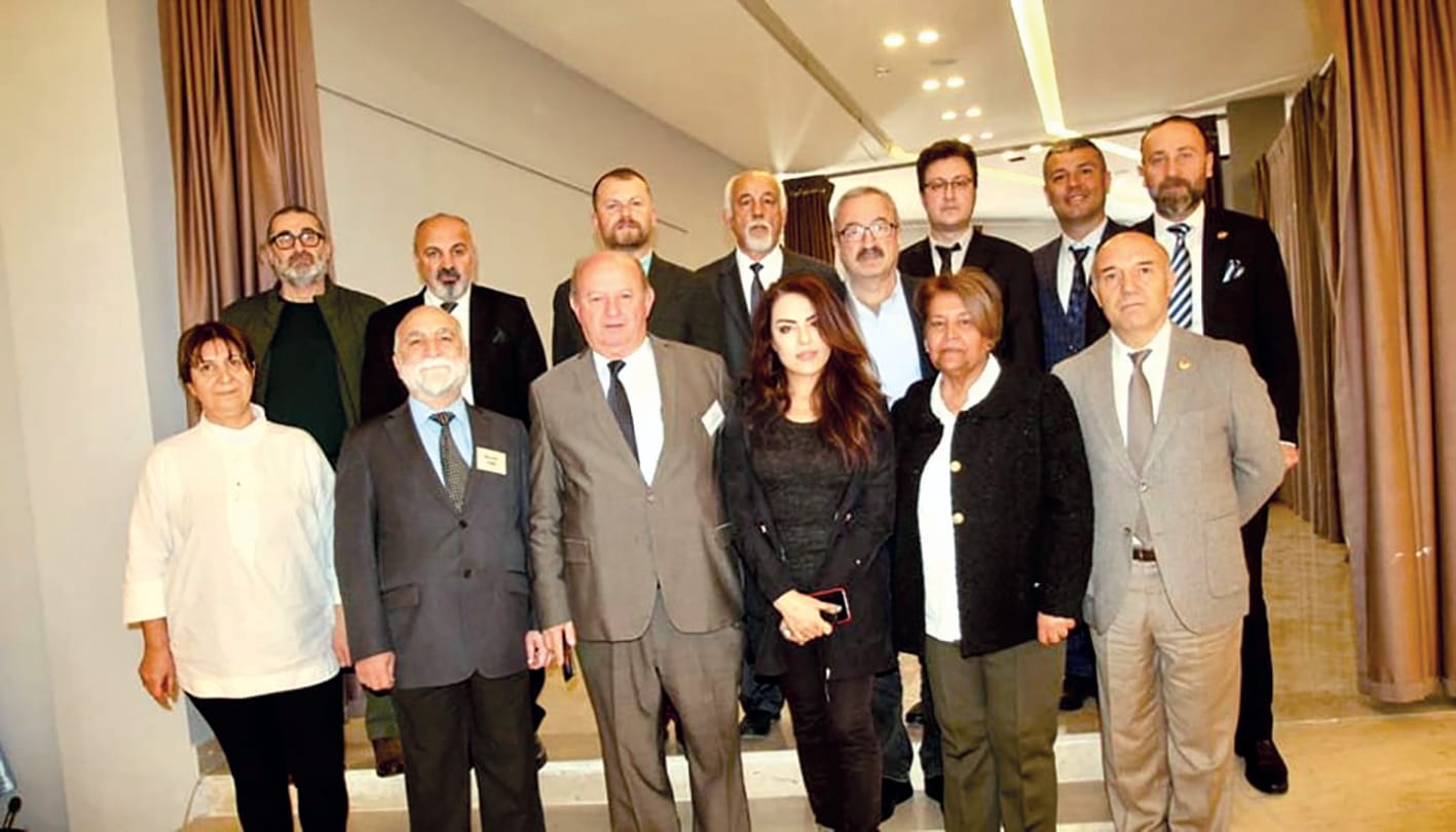 Esendemir, “Gazetecilik;  çok yönlü kuşatma altında”