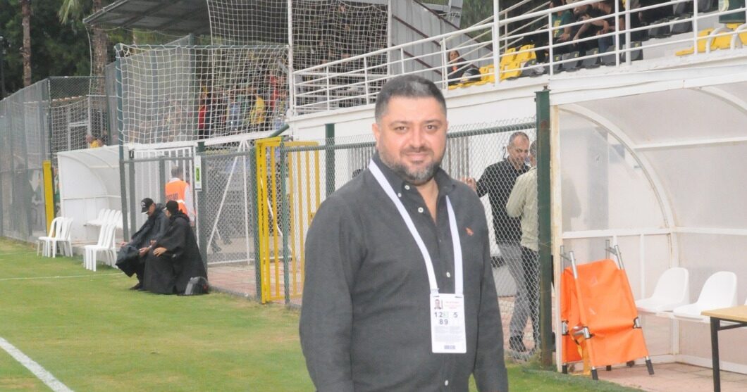 Burak Erdem’den takımına övgüler