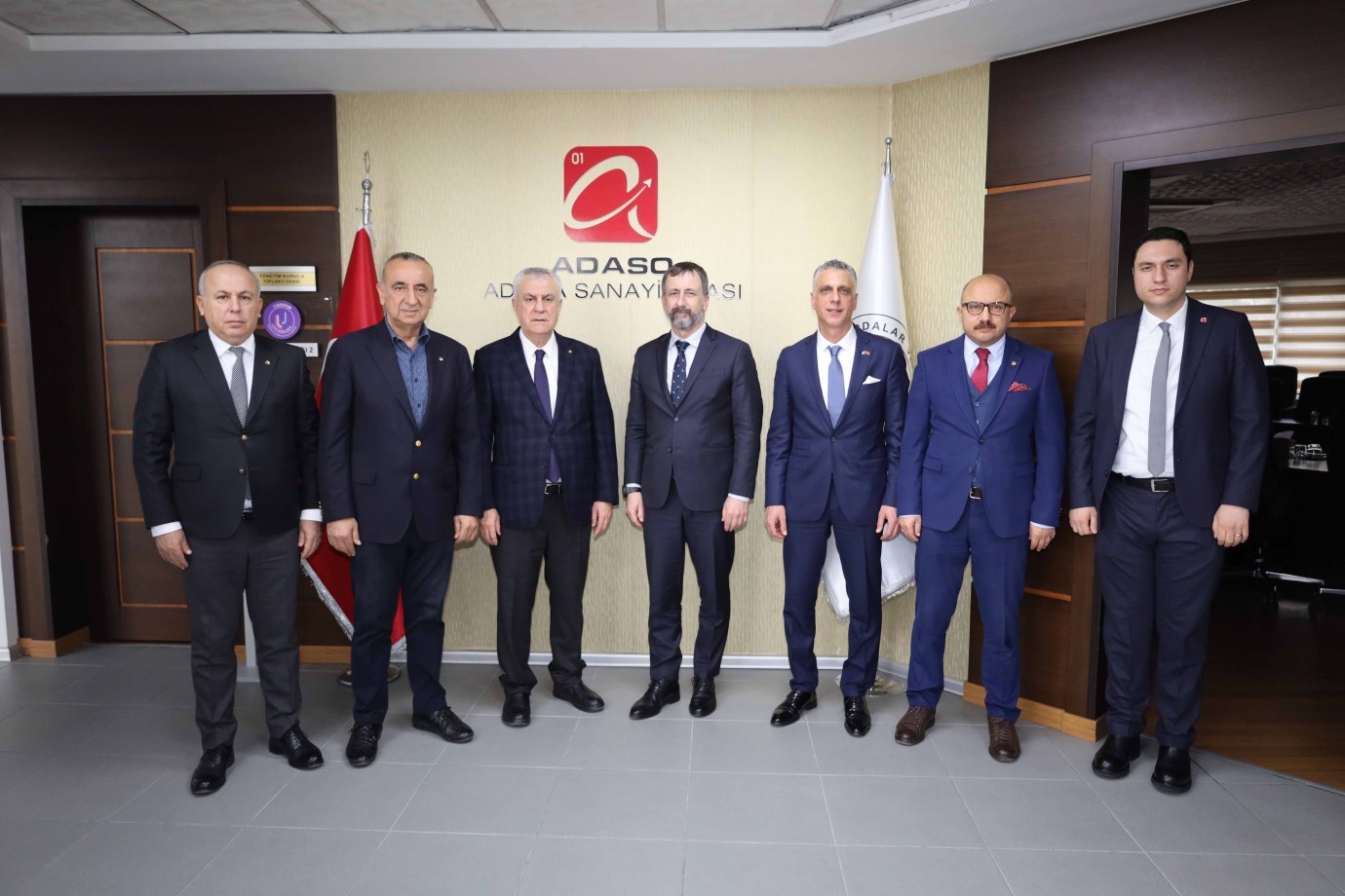 Çek Büyükelçi Adana Sanayi Odası’nda