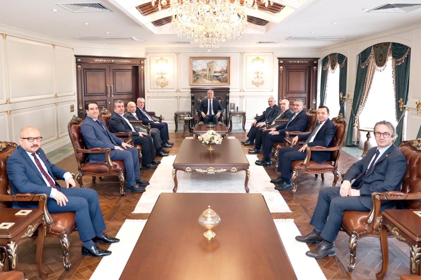 ADASO’dan Vali Yavuz’a Ziyaret