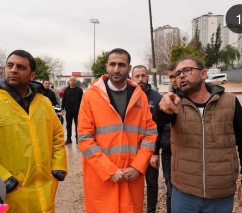 Çukurova’da Sel Alarmı: Başkan Yardımcısı Uğurcan Doğan Sahada