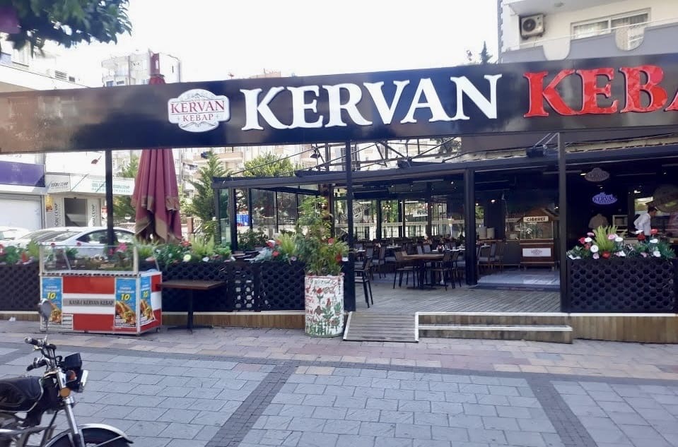 Mekana Silahlı Saldırı Düzenlendi