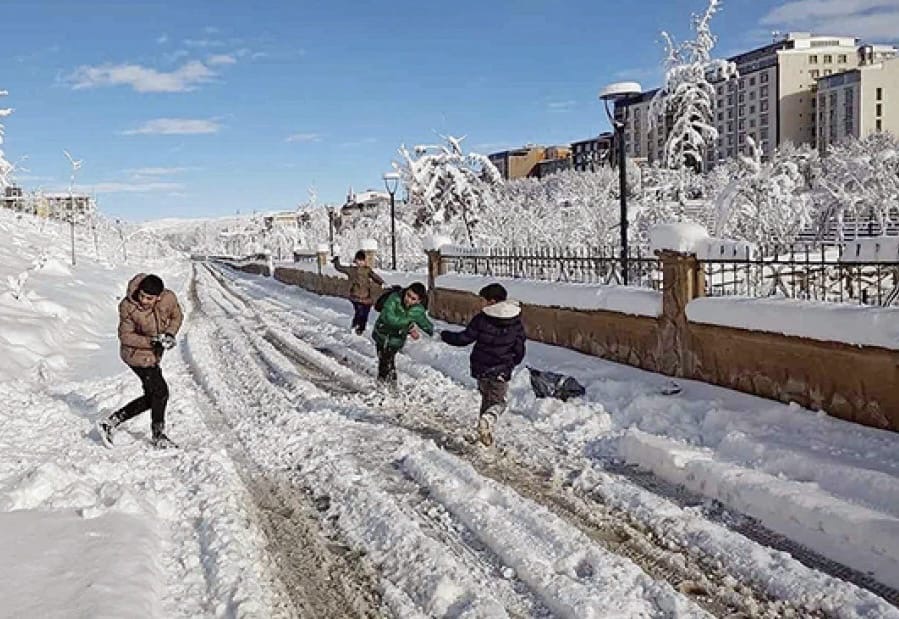 Adana’da, İki İlçede Eğitime Kar Engeli