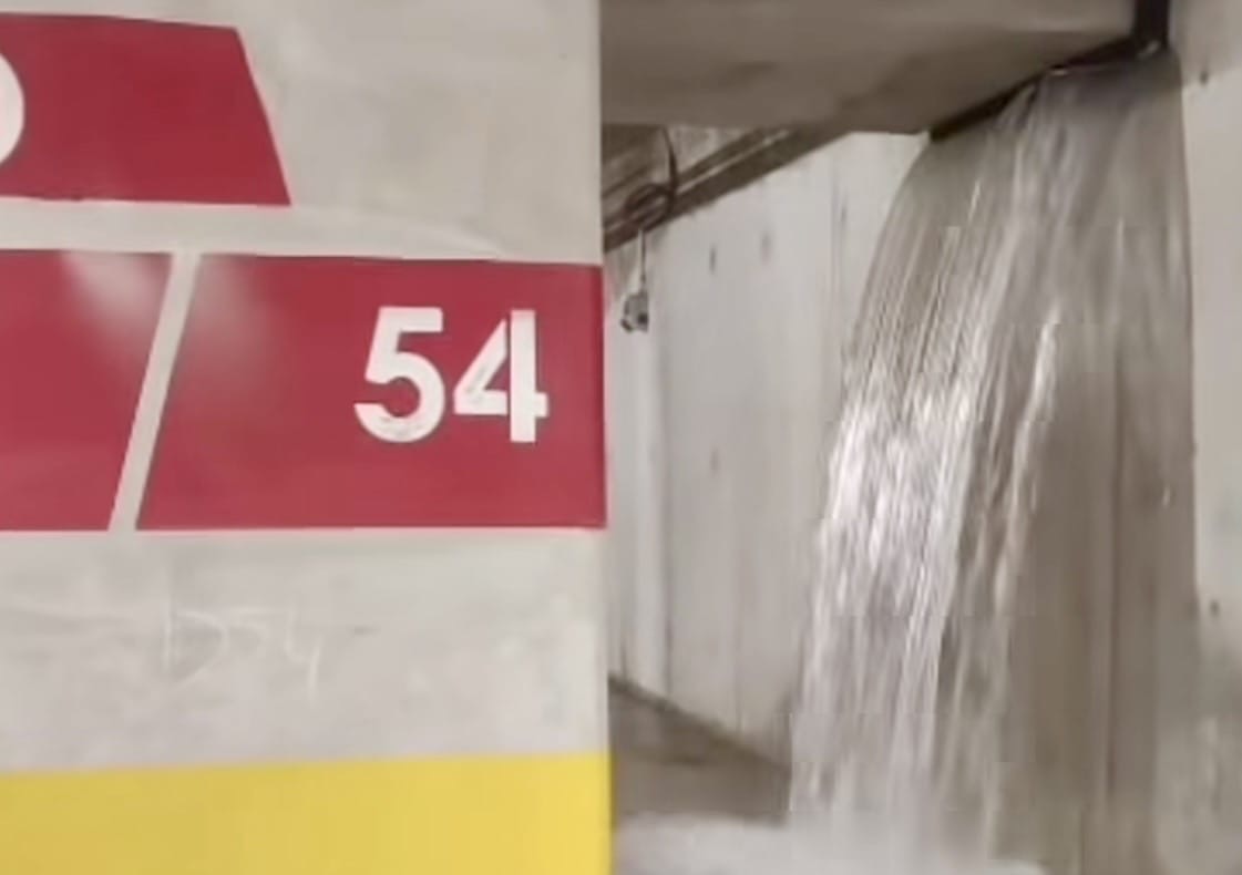 Şelale Değil Hastane Otoparkı