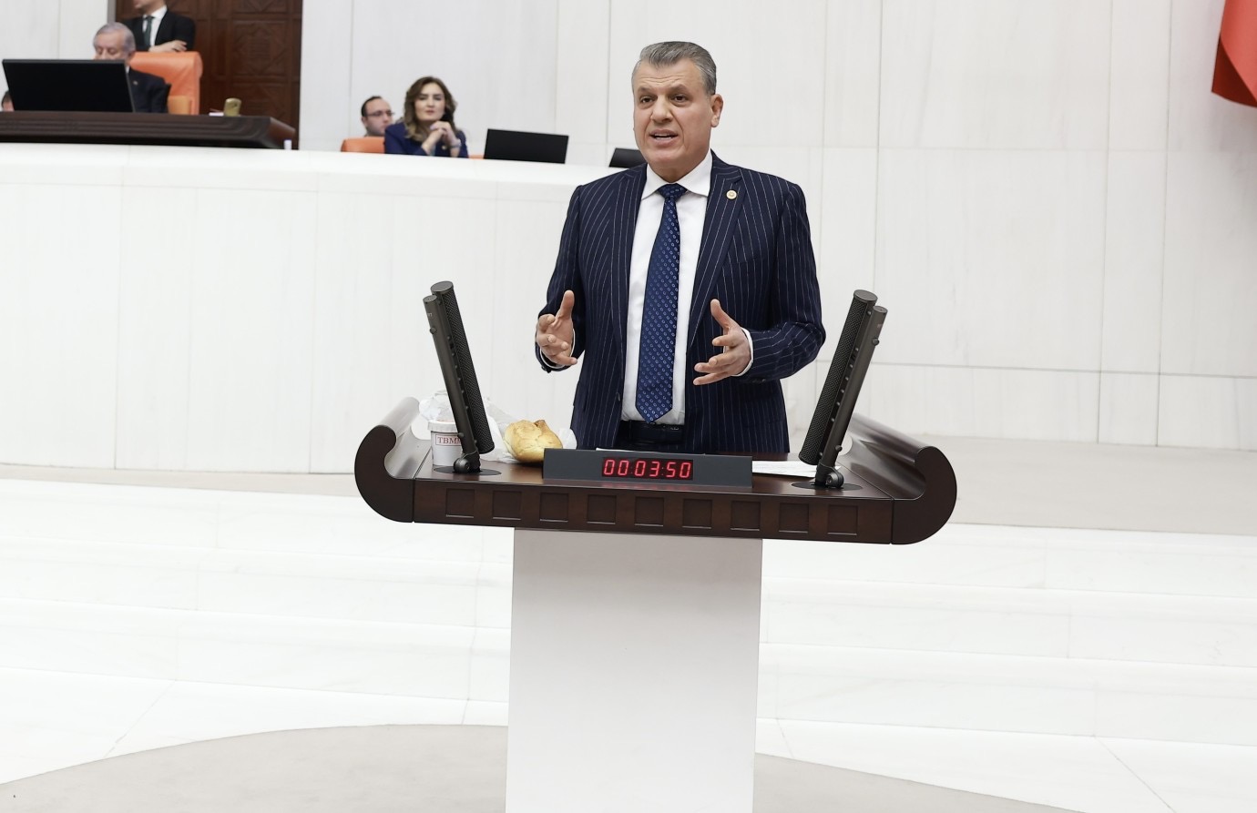 Barut “Emekliler İçin Harekete Geçin”