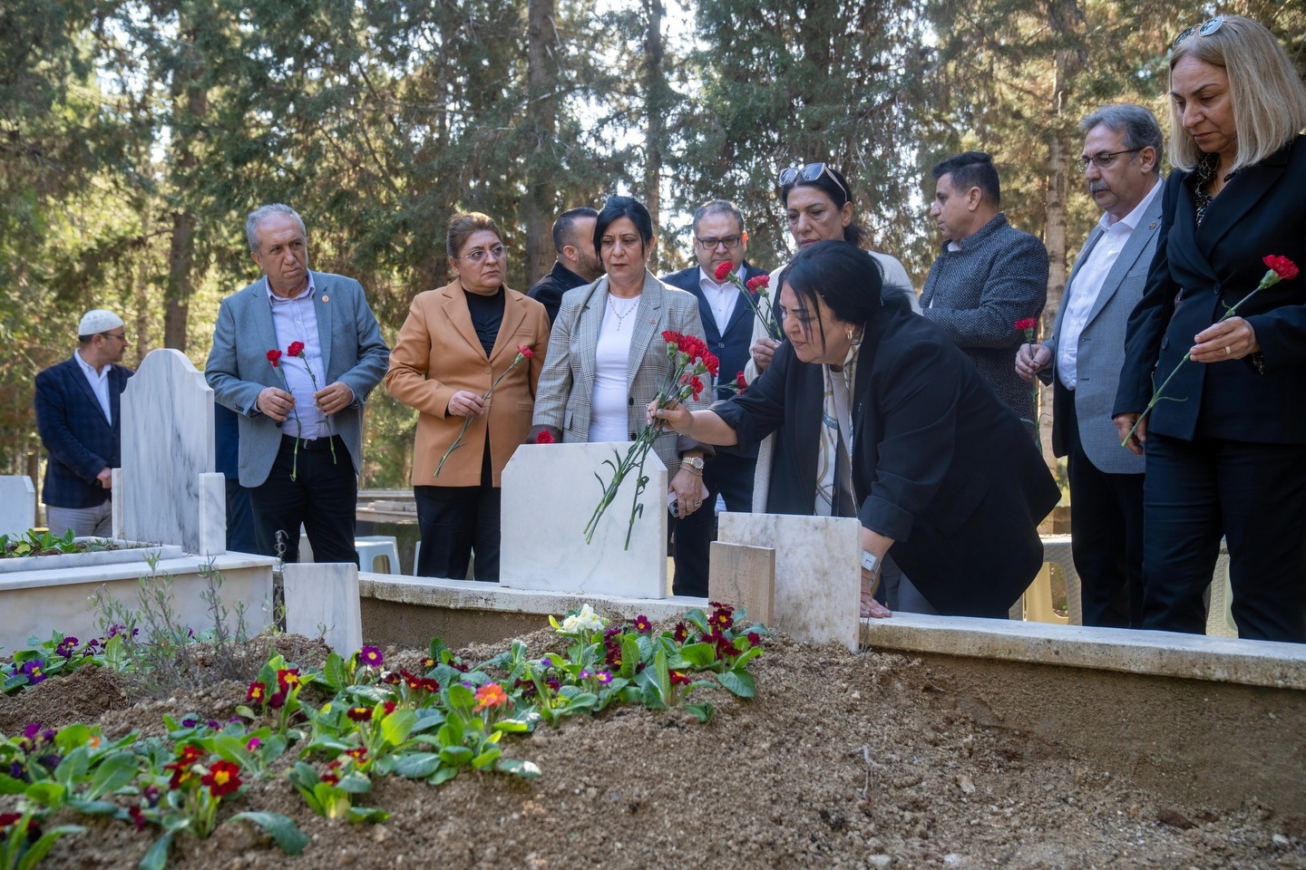 SEYHAN BELEDİYE MECLİSİ’NDE YASEMİN ÇELİK İÇİN DUYGU DOLU ANMA