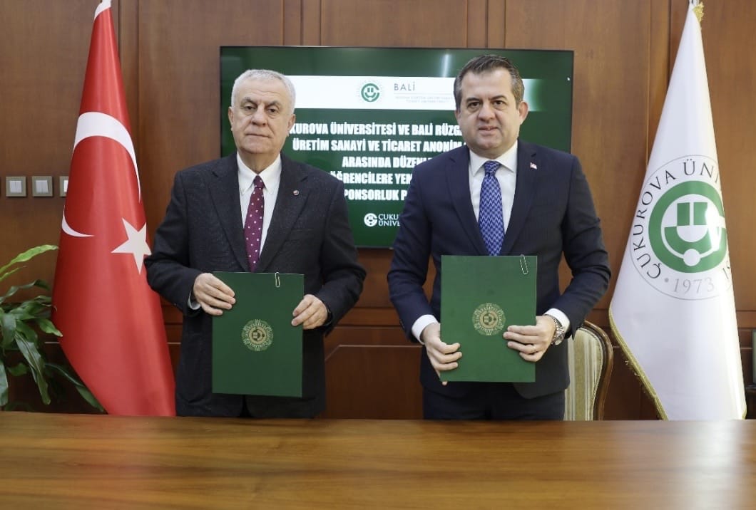 ÇÜ’de Ücretsiz İftar Yemeği