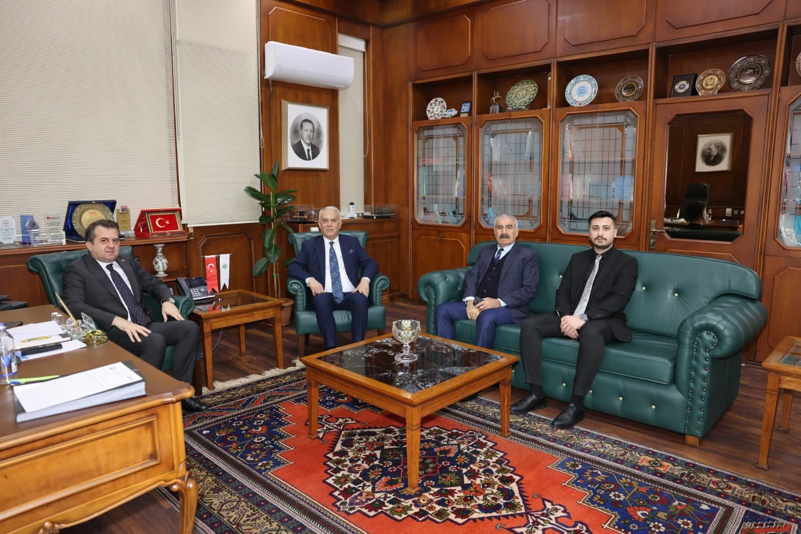 MHP İl Başkanı Yusuf Kanlı’dan Çukurova Üniversitesi Rektörü Prof. Dr. Hamit Emrah Beriş’e Ziyaret