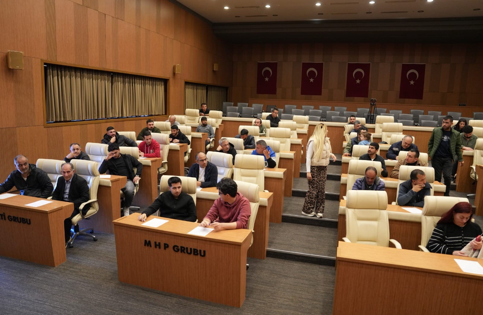 ÇUKUROVA BELEDİYESİ KARİYER GÜNLERİ İSTİHDAMA KATKI SAĞLIYOR