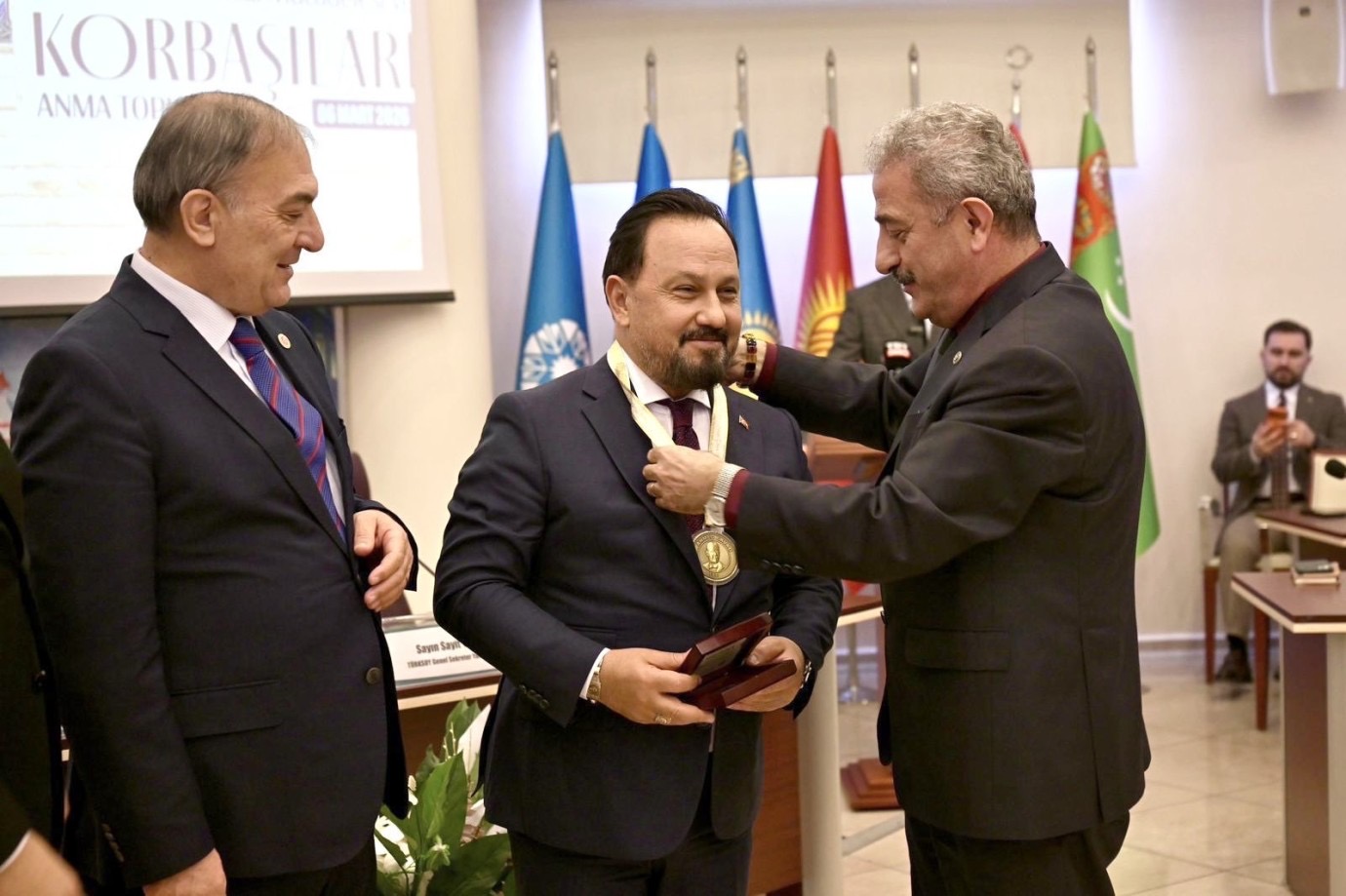 Bilal Uludağ’a Onur Madalyası