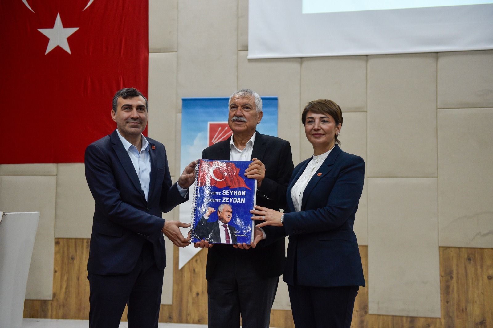 CHP SEYHAN’DA 96 MAHALLE TEMSİLCİSİYLE BULUŞTU