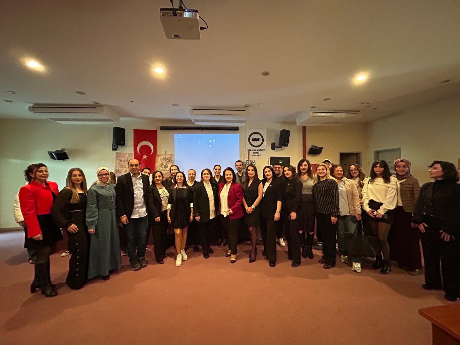 Çukurova Üniversitesi İletişim Fakültesinde 8 Mart Dünya Kadınlar Günü etkinliği yapıldı