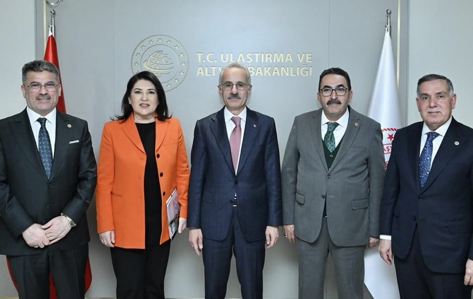 Adana’nın Vekilleri Bakan Ziyaretinde…