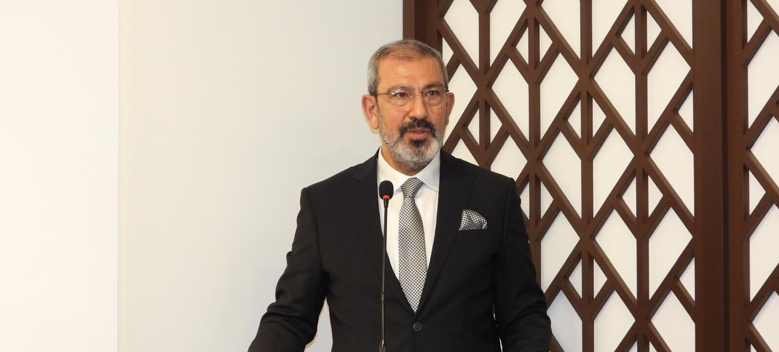 Kamu Müteahhitlerinden Hakediş Çağrısı