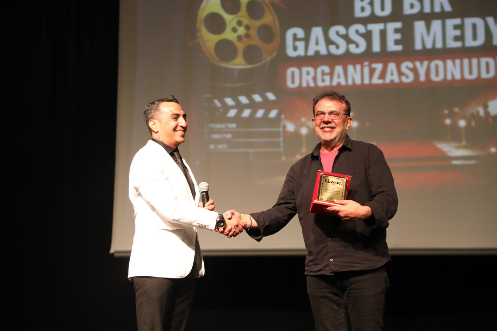 Başarılar Perdede Buluştu! Çukurova Üniversitesinde Öğrenci Filmleri Seyirciyle Buluştu