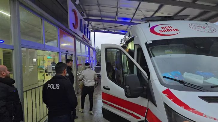 Mobilya Atölyesinde Kavga: 2 Yaralı