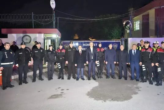 2 Bin 305 Polisle Bayram Denetimi