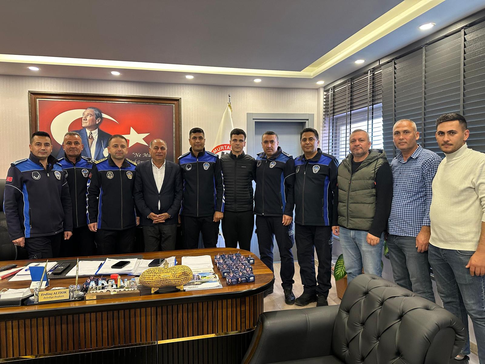 Başkan Erdinç Altıok “Bayramın en güzel yanı aynı kalpte birleşmek”