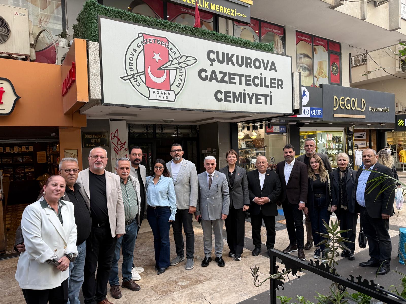 CHP SEYHAN İLÇE ÖRGÜTÜNDEN  ÇUKUROVA GAZETECİLER CEMİYETİ’NE ZİYARET