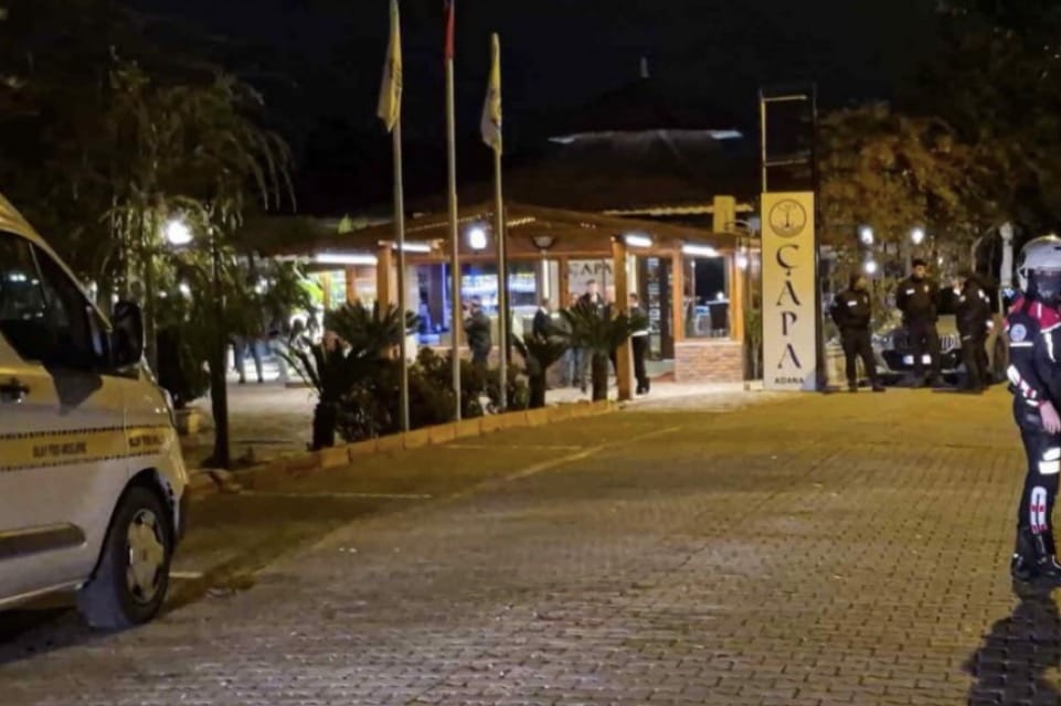 Restoranda Silahlı Kavga: 1 Ölü, 1 Yaralı