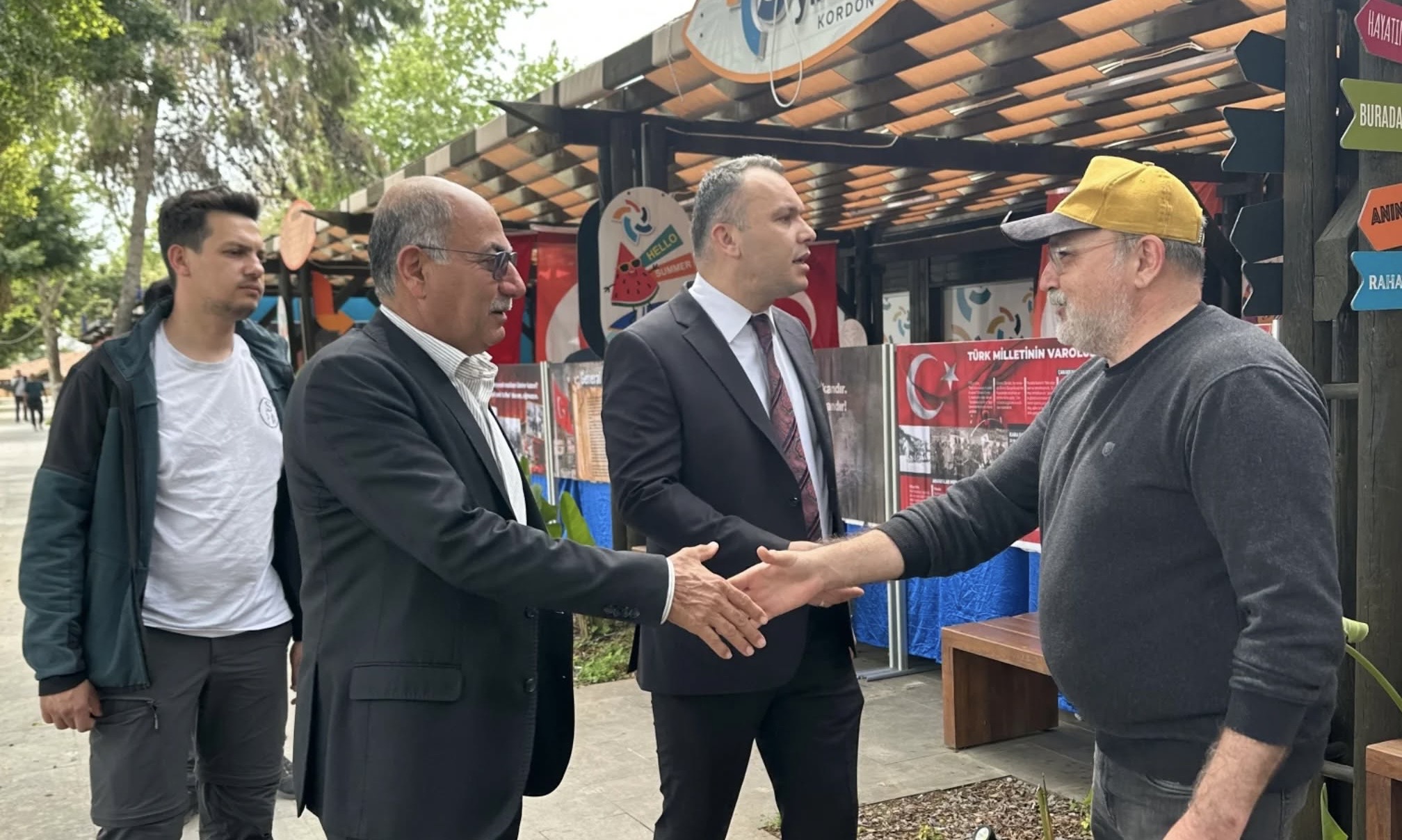 Yumurtalık Belediyesi, dört bir koldan çalışıyor