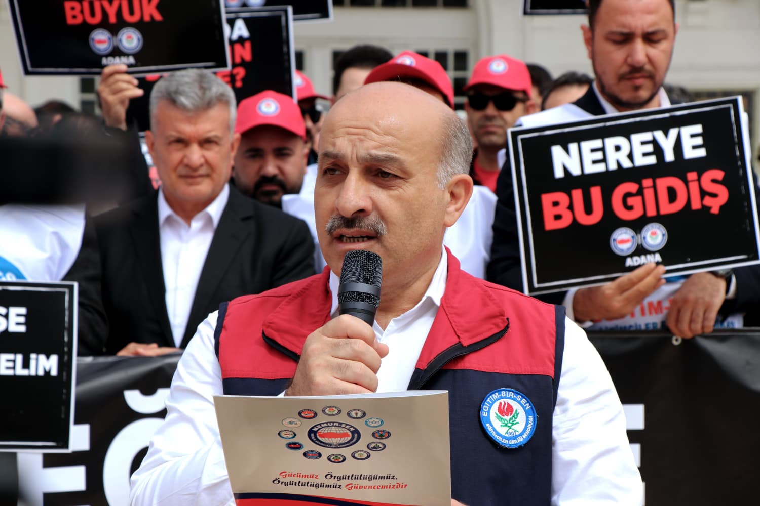 EĞİTİMCİLER TEK SES: ÖLMEYE DEĞİL, ÖĞRETMEYE GELDİK!