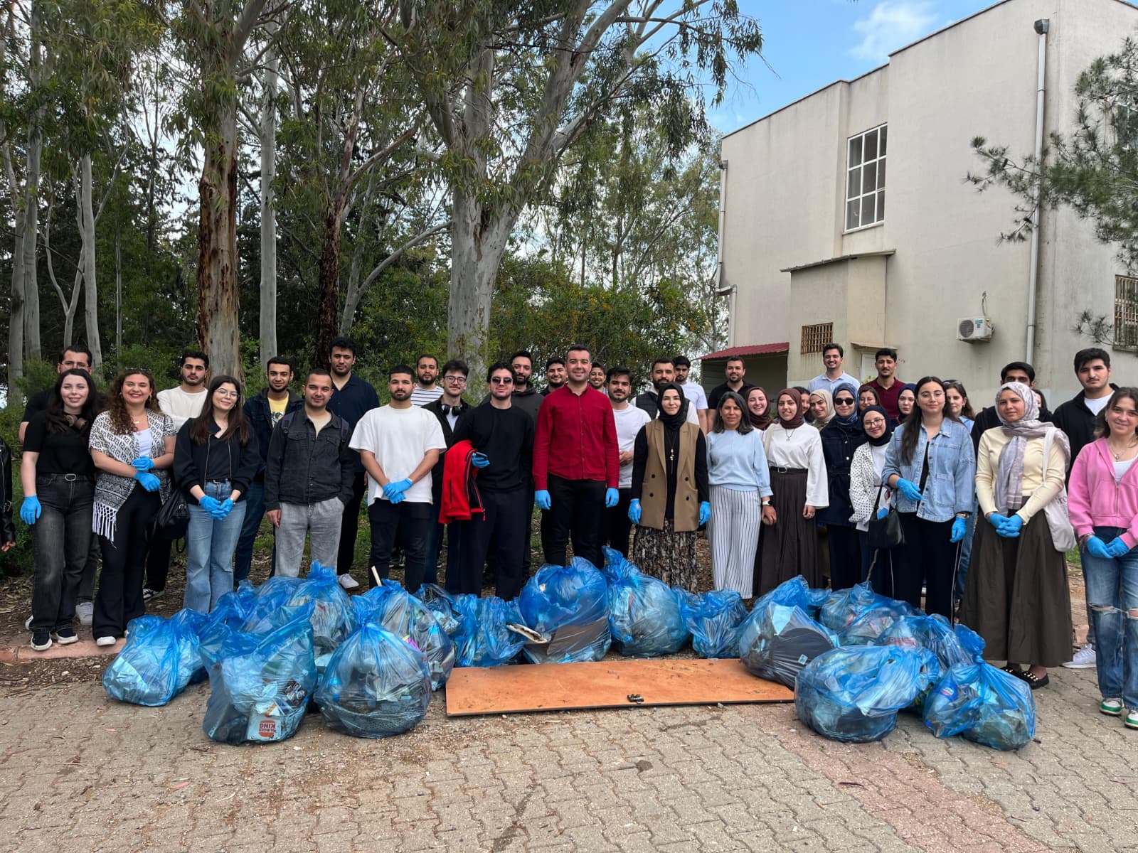 Genç Birlik Adana’dan “Yeşil Vatan” İçin Anlamlı Seferberlik: Gençler Kampüste Doğaya Nefes Oldu