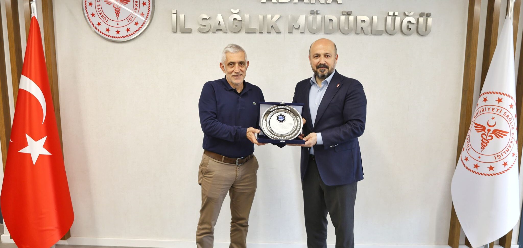 Nacar’dan Vural’a plaket