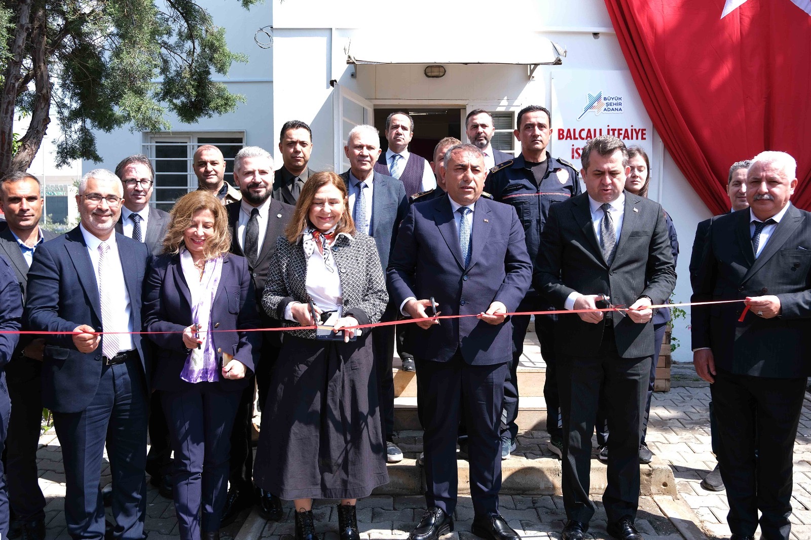 Büyükşehir’den ÇÜ’ye İtfaiye İstasyonu