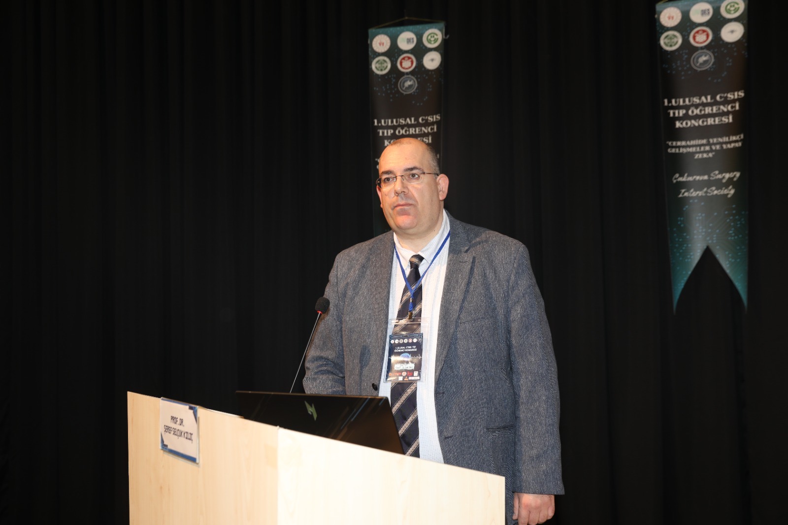 Cerrahide Yenilikçi Gelişmeler ve Yapay Zekâ Kongresi Çukurova Üniversitesinde Başladı