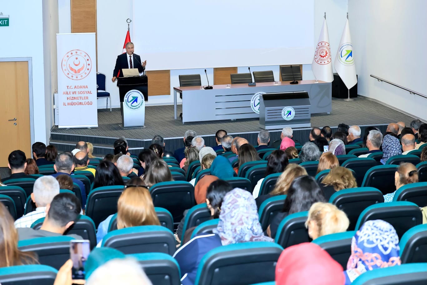 MİLLİ AİLE HAFTASI AÇILIŞ PROGRAMI İLE AİLE VE NÜFUS ON YILI TANITIM PROGRAMI GERÇEKLEŞTİRİLDİ