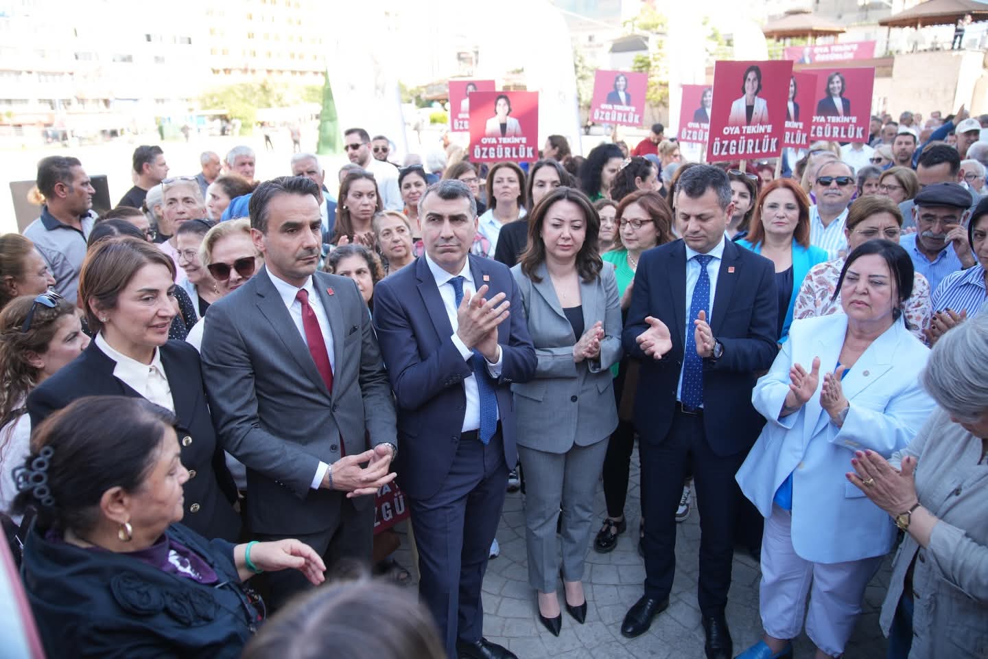 Oya Tekin’e Destek Buluşmaları Kararlılıkla Sürüyor