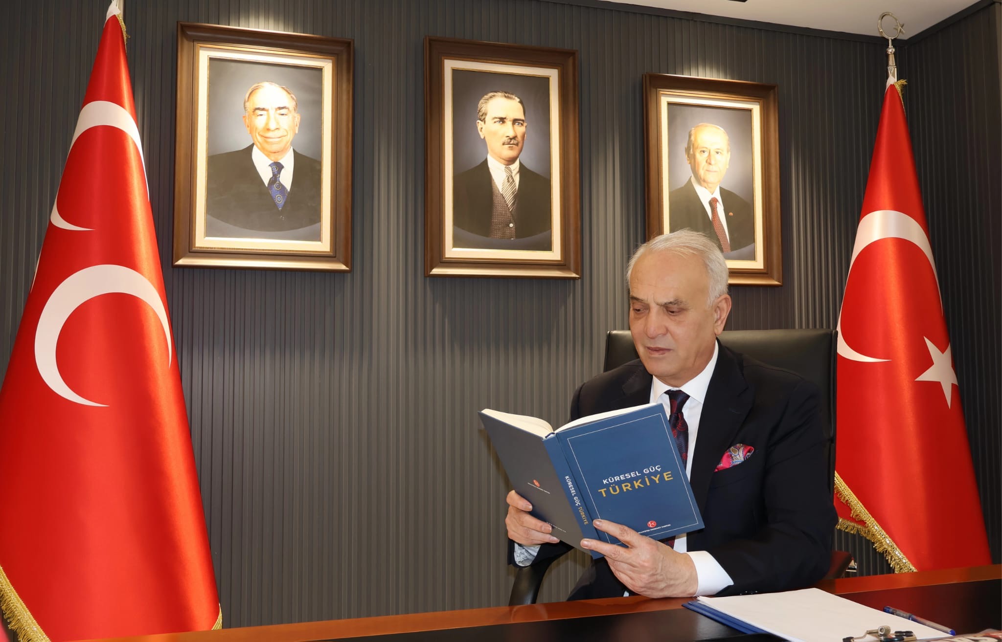 “Türk gençliği yarınlarımızın teminatıdır”
