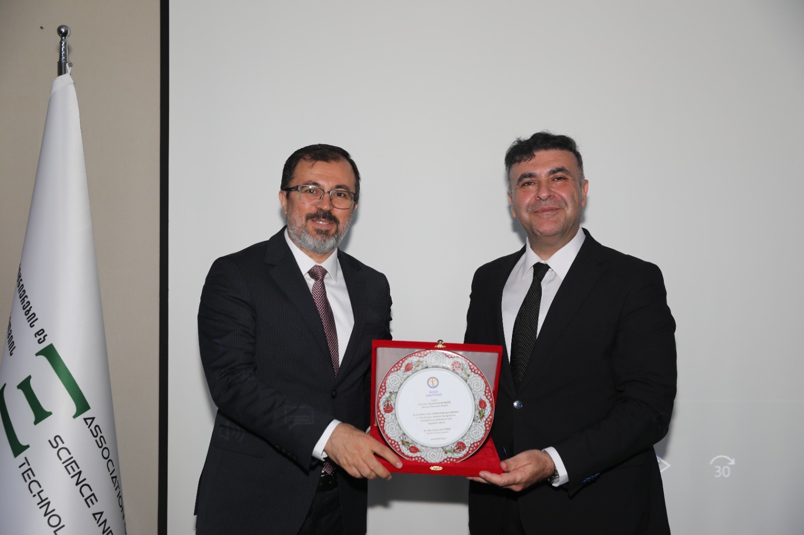 Çukurova Üniversitesi Yumurtalık MYO 9. Uluslararası Akdeniz Bilimsel Araştırmalar Kongresine Ev Sahipliği Yaptı