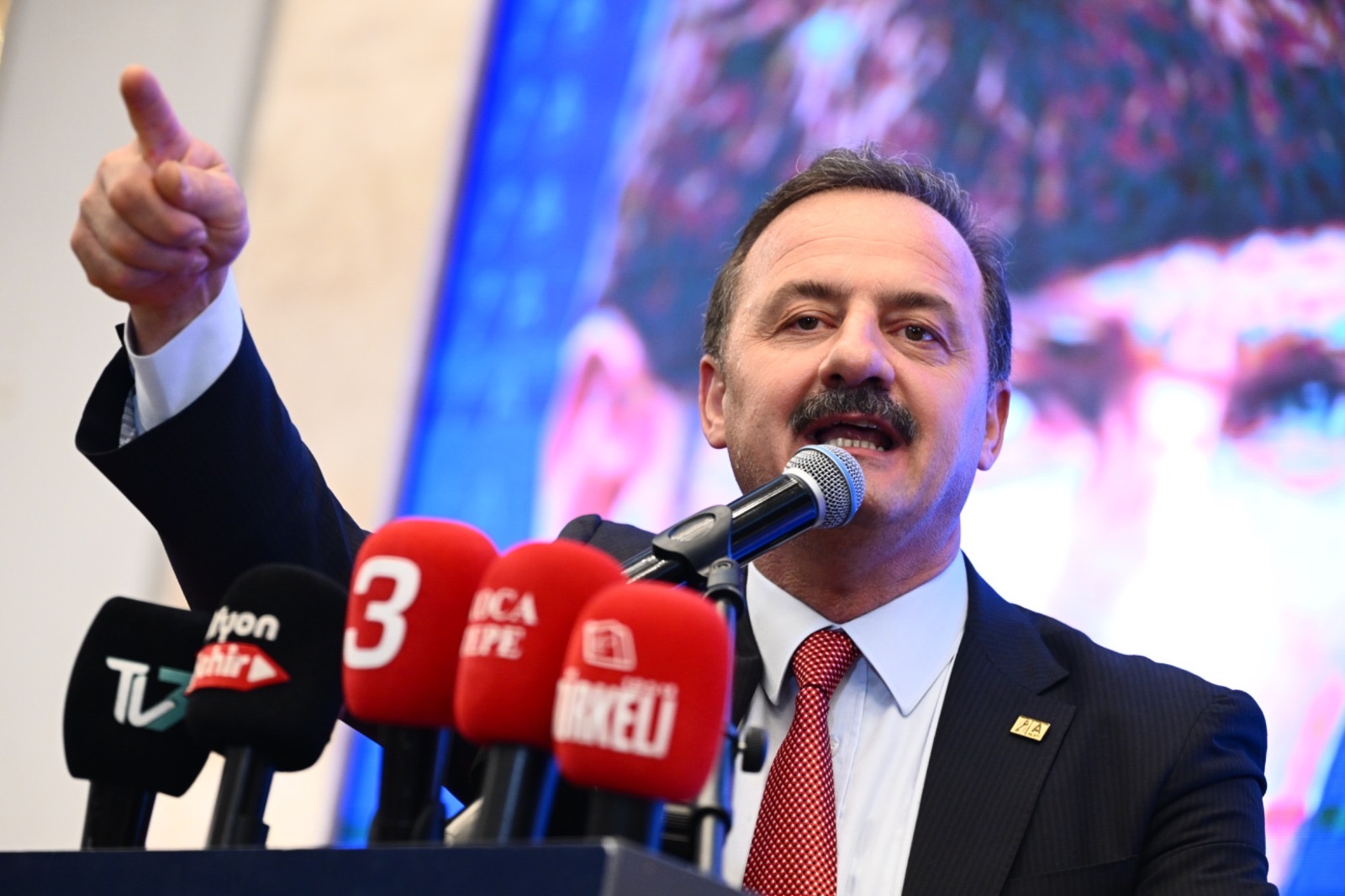 YAVUZ AĞIRALİOĞLU: BAŞLADIĞIMIZ GİBİ BİTİRECEĞİZ!