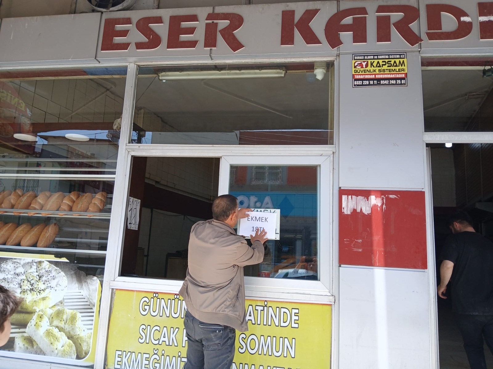 Ekmek zammı sonrası esnaf dertli; Mehmet Eser, “Maliyetler artıyor, zam kaçınılmazdı”