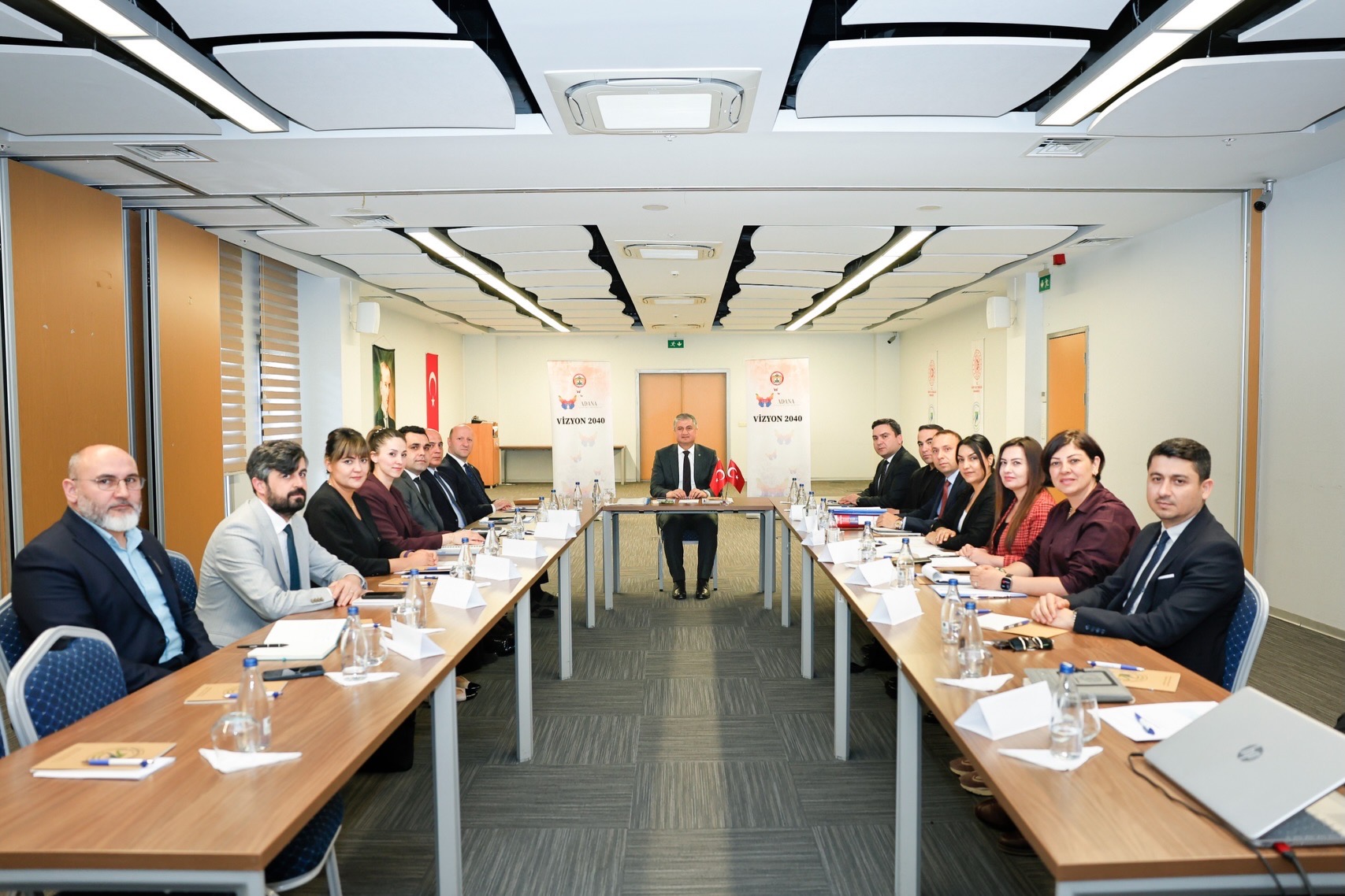ADANA KALKINMA PROGRAMI KAPSAMINDA DEĞERLENDİRME TOPLANTISI DÜZENLENDİ