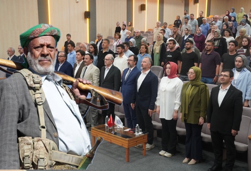Husiler ÇÜ’de Panel Konusu Oldu