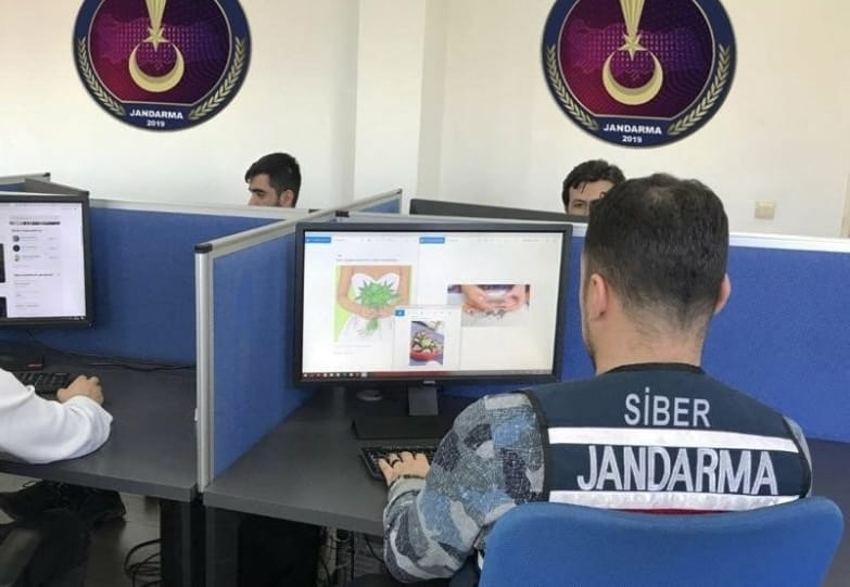 Adana ve 10 İlde Dev Operasyon