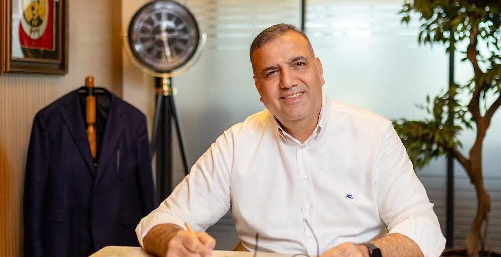 CHP ADANA’DA KRİTİK 17.00: BİNA BOŞALIYOR, GÖZLER ORHAN BAYRAM’DA