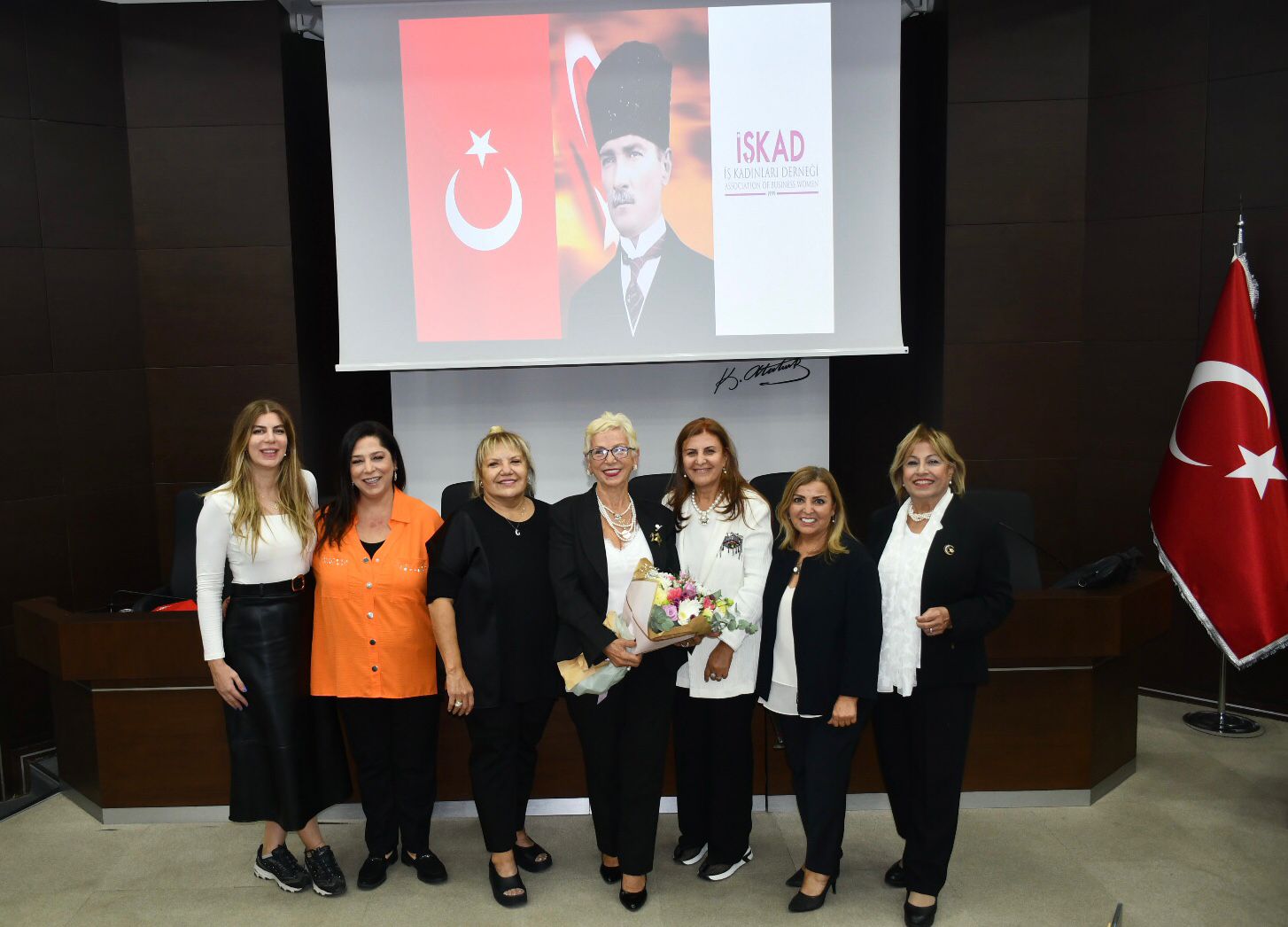 İŞKAD KADIN GİRİŞİMCİ ÖDÜLLERİ 2026 İÇİN BAŞVURULAR 1 TEMMUZ’DA BAŞLIYOR