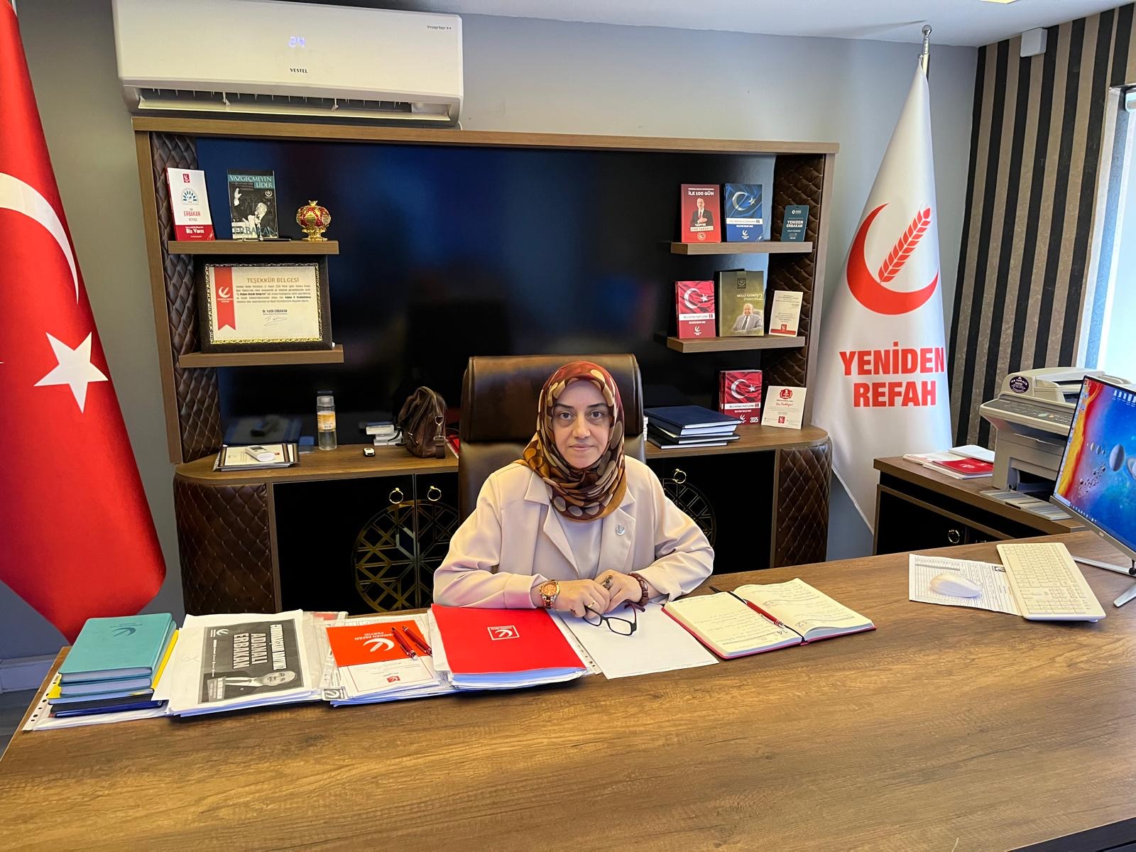 Kürt Kadınlarını Hedef Alan Söylemlere Yeniden Refah’tan Kınama: “Toplumsal Barışa Zarar Verir”