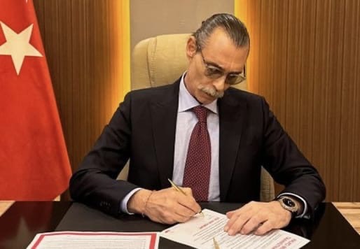 Erdal Beşikçioğlu Gözaltına Alındı