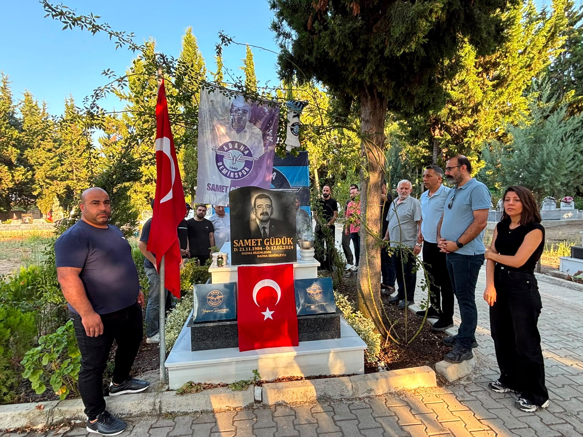 SAMET GÜDÜK’ÜN DEMİRSPOR SEVDASI MEZARI BAŞINDA YAŞATILDI